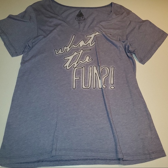 Volcom Women’s V-neck Shirt - Picture 1 of 3